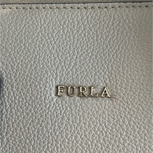 FURLA leather handbag - Picture 8 of 15